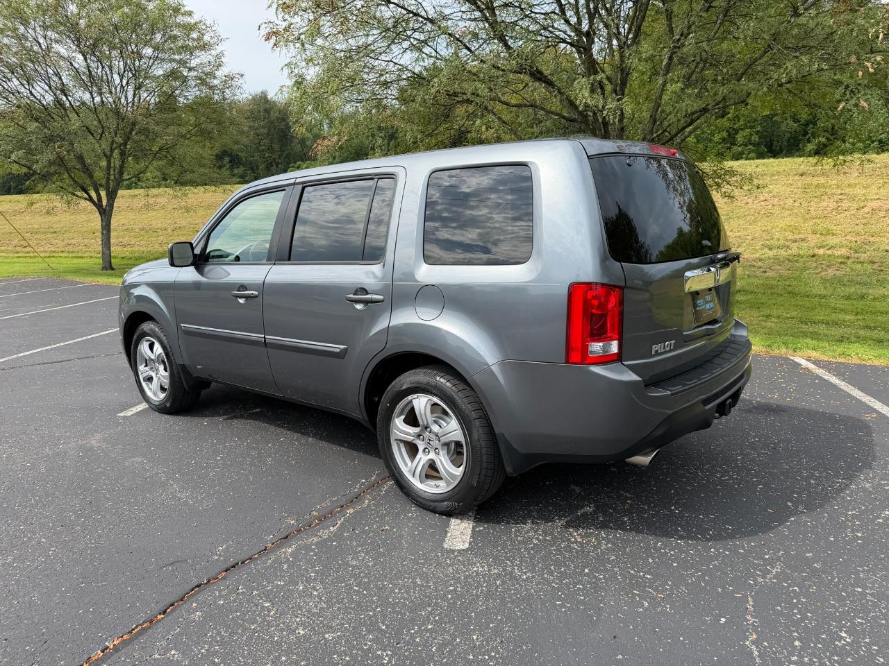 Honda Pilot EX-L 2WD w/ Navigation 2013