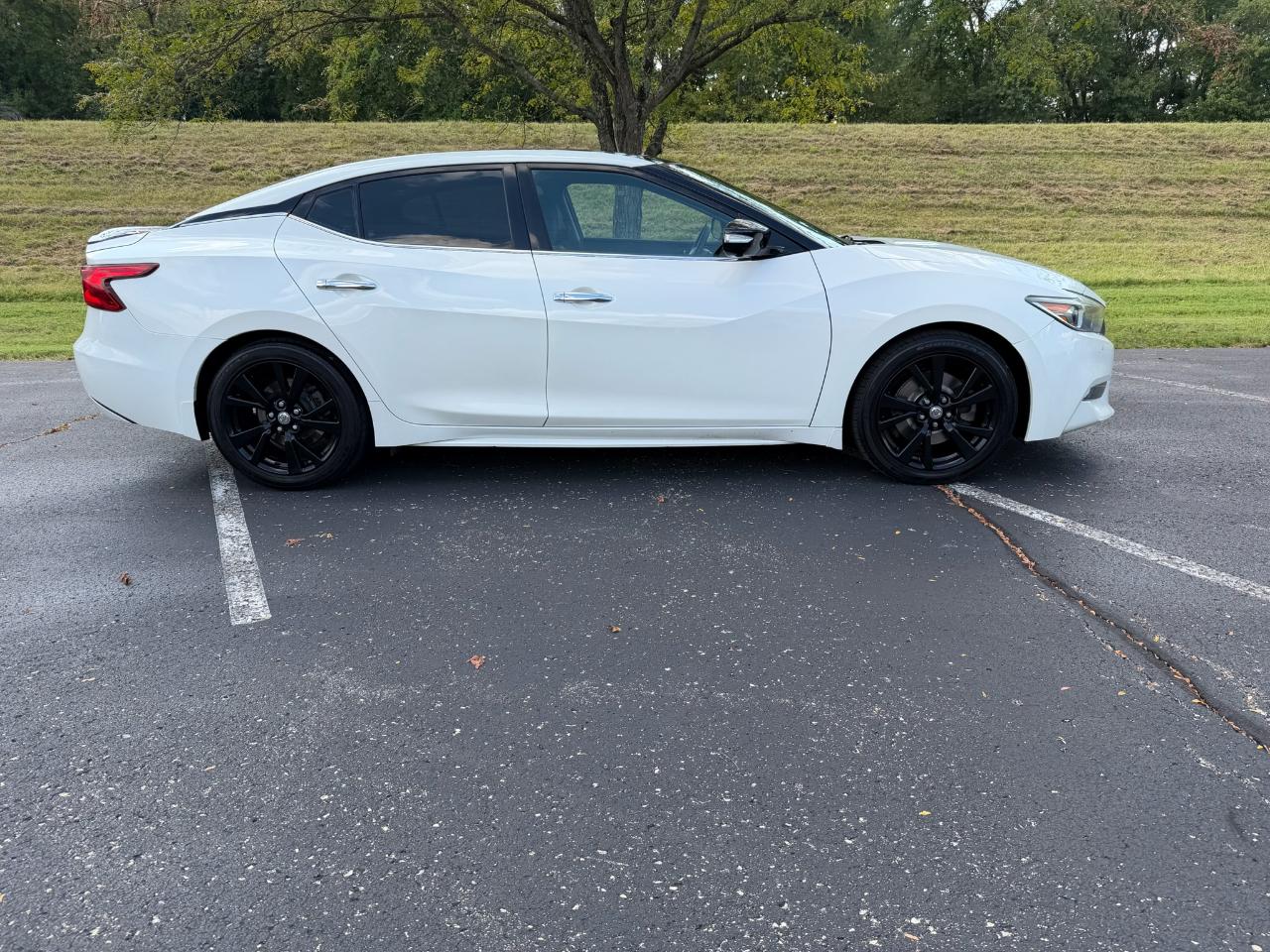 Nissan Maxima Platinum 4D Sedan 2017