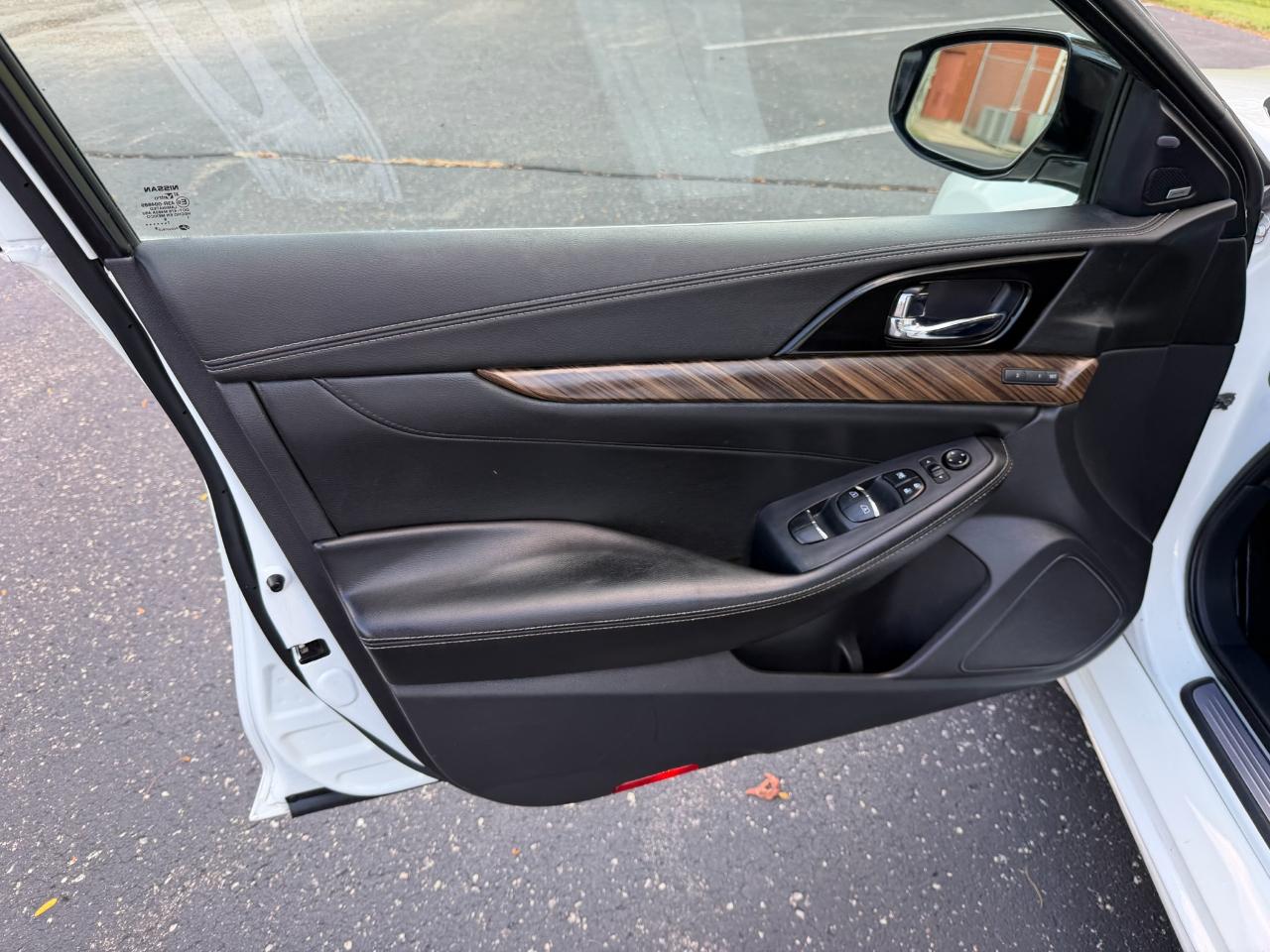 Nissan Maxima Platinum 4D Sedan 2017