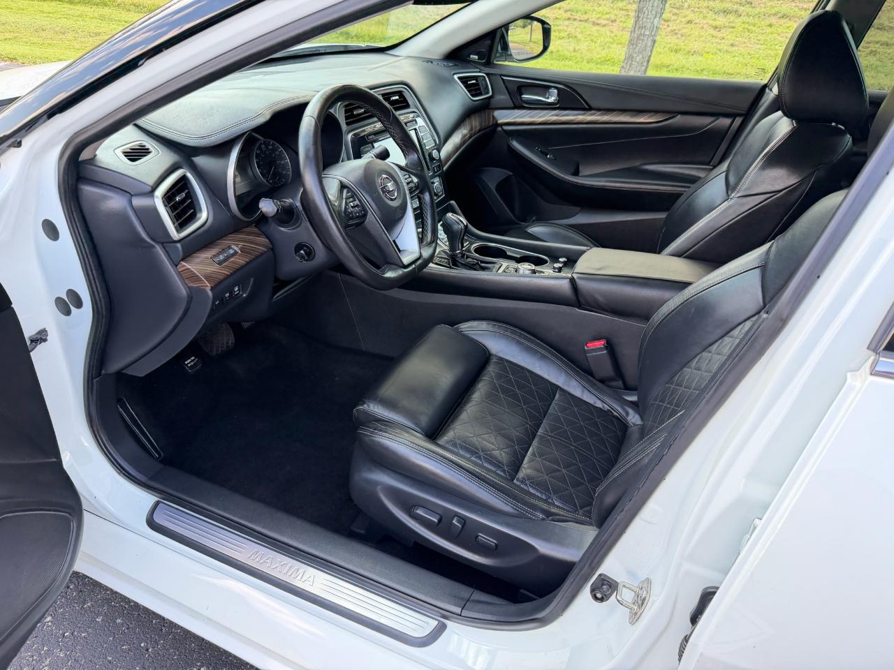 Nissan Maxima Platinum 4D Sedan 2017