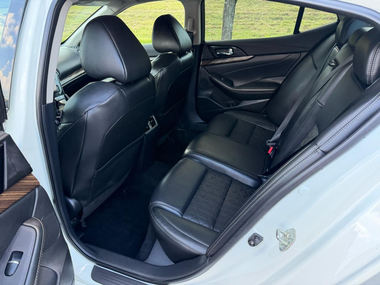 Nissan Maxima Platinum 4D Sedan 2017