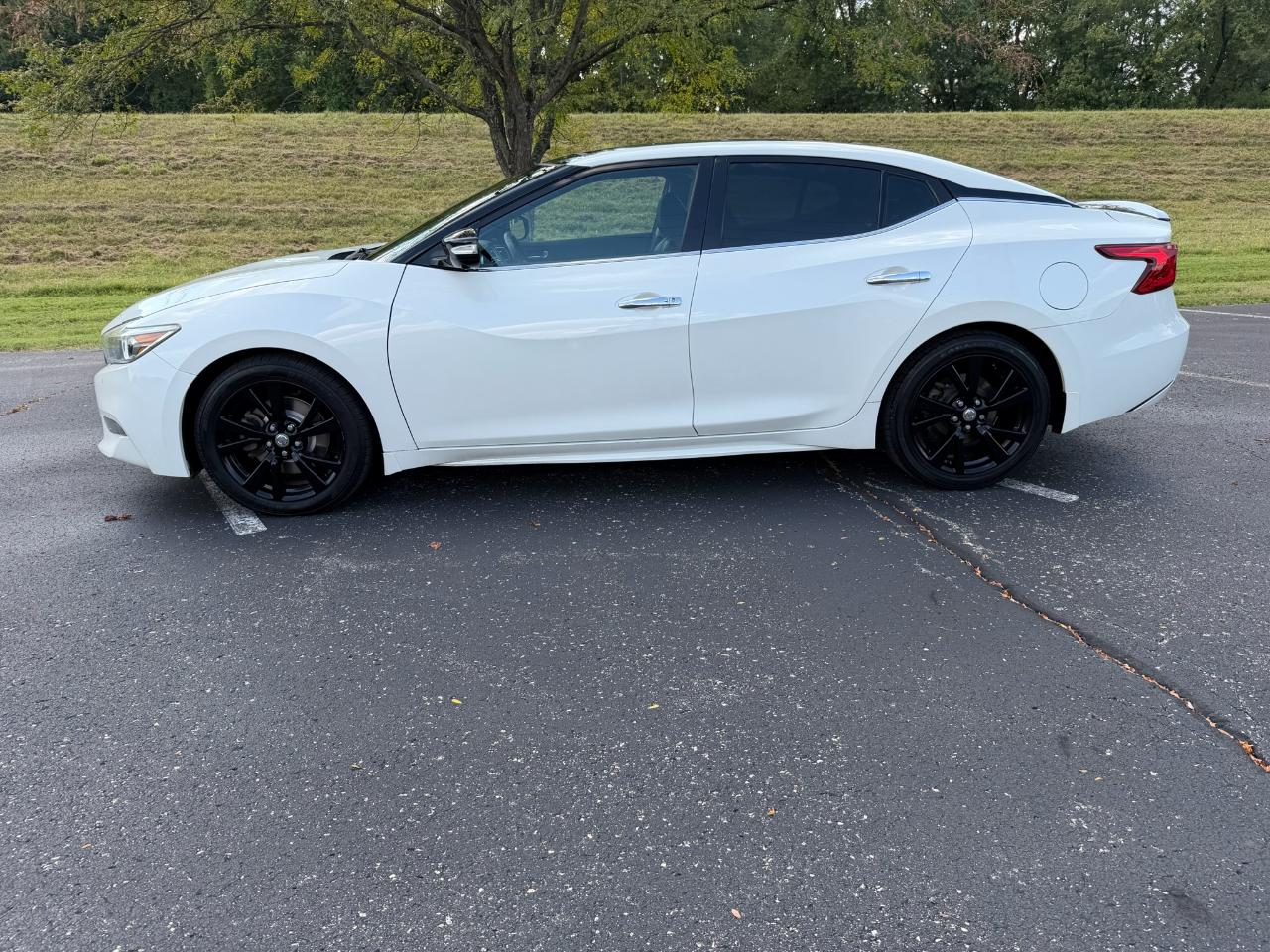 Nissan Maxima Platinum 4D Sedan 2017
