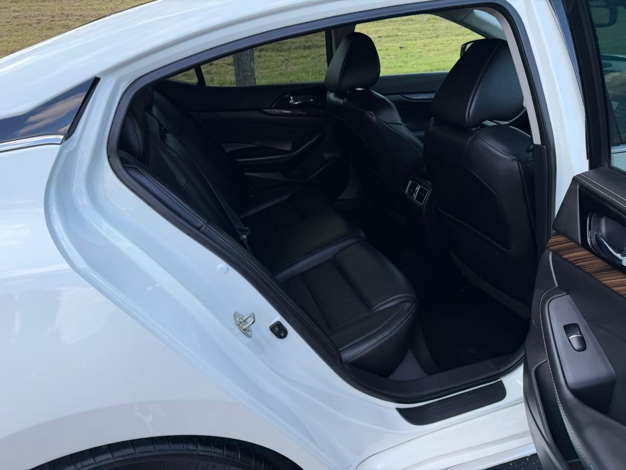 Nissan Maxima Platinum 4D Sedan 2017