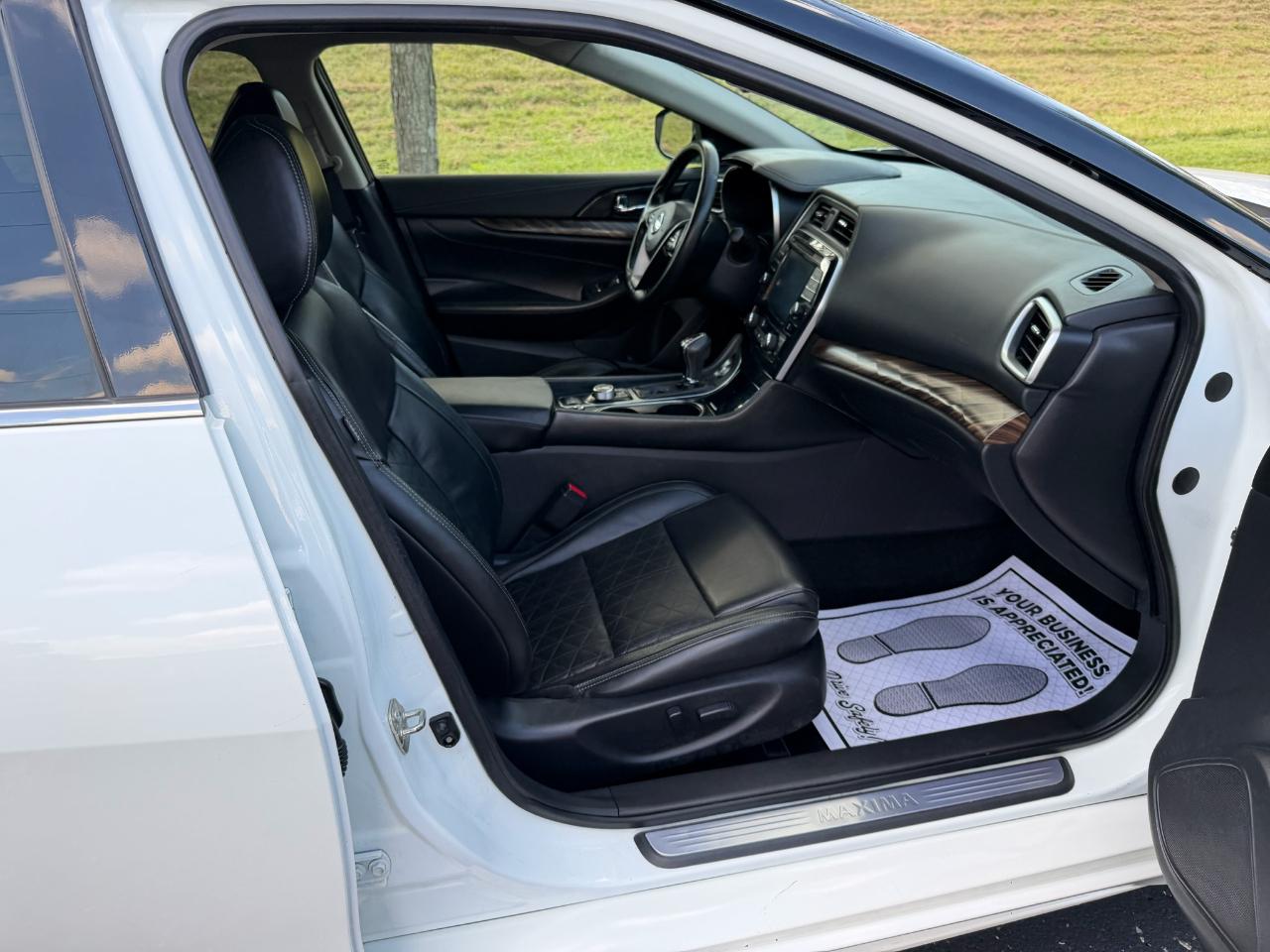 Nissan Maxima Platinum 4D Sedan 2017