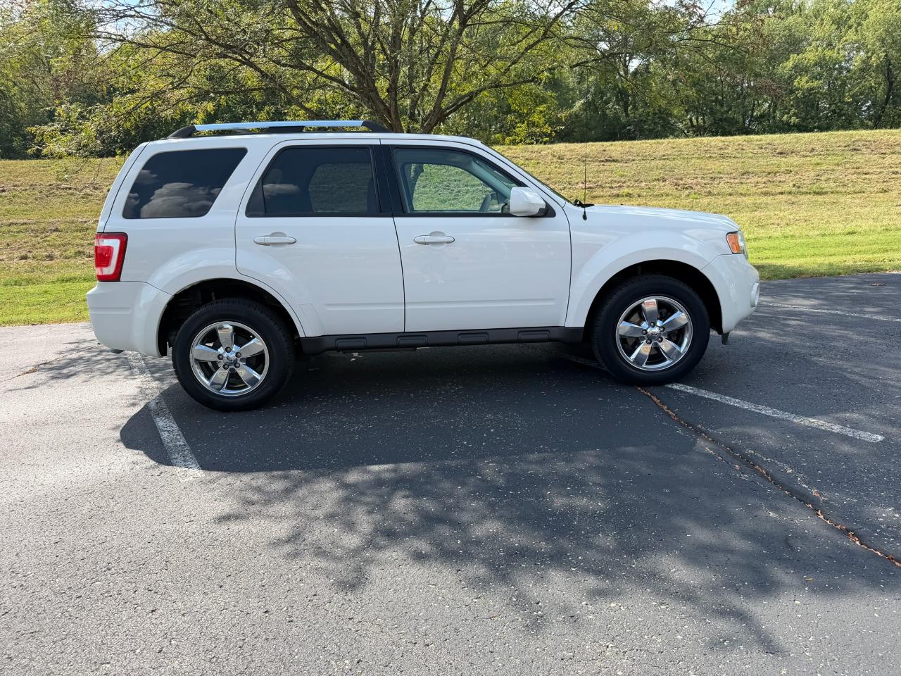 Ford Escape Limited FWD 2011