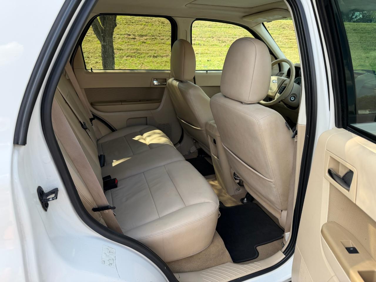 Ford Escape Limited FWD 2011