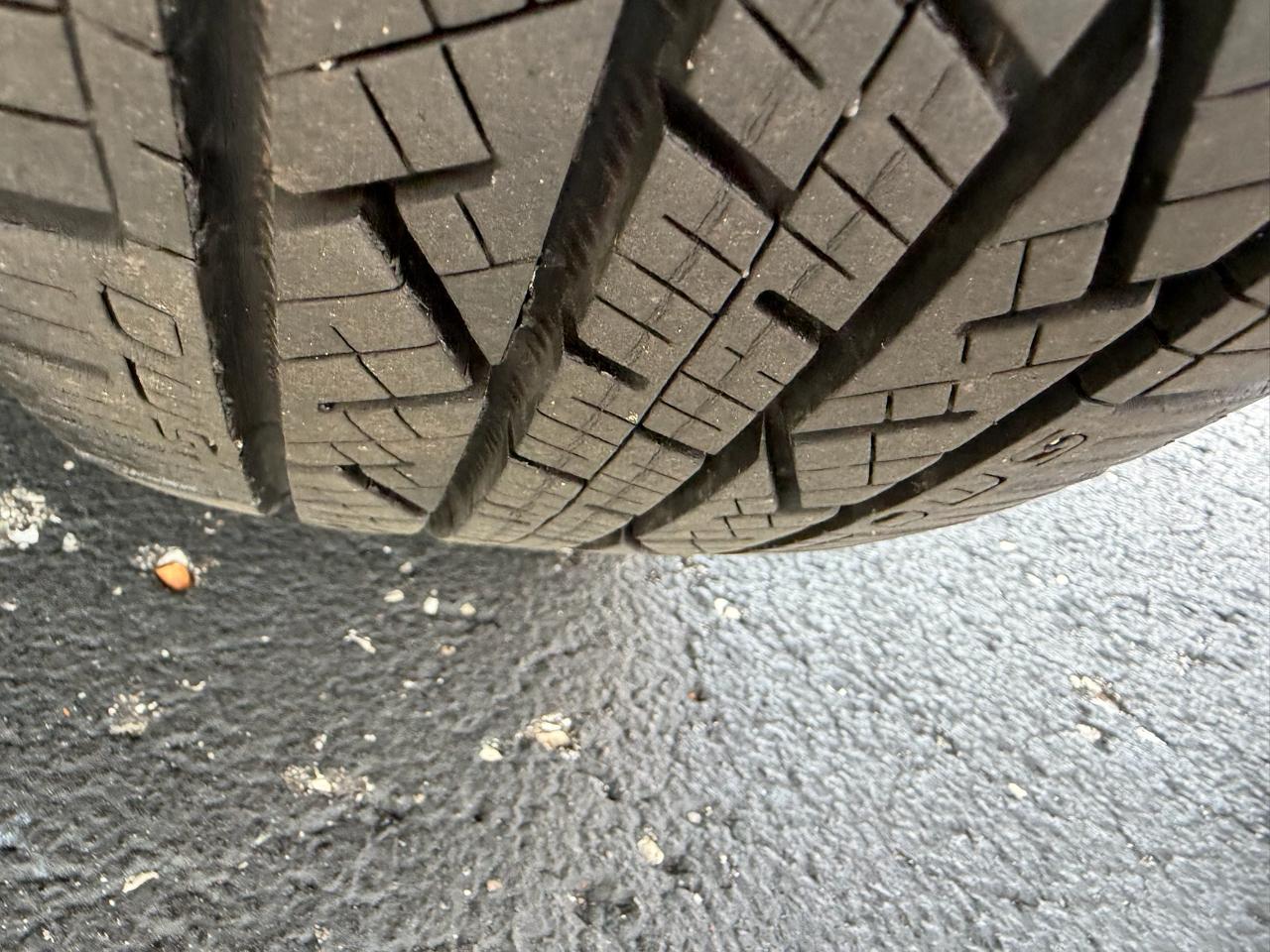 Ford Escape Limited FWD 2011