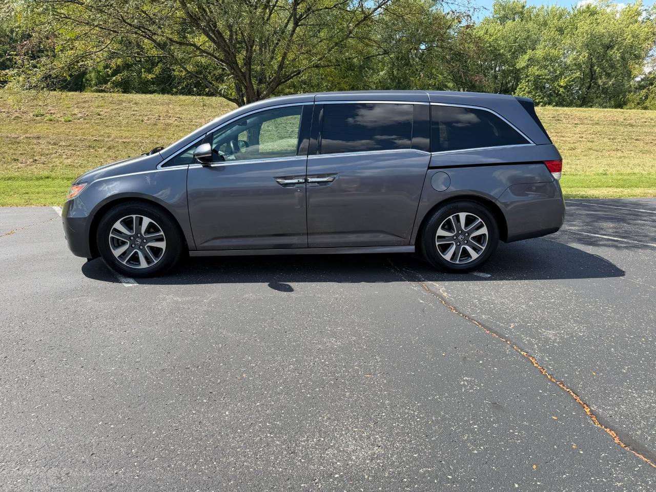 Honda Odyssey Touring Elite 2015