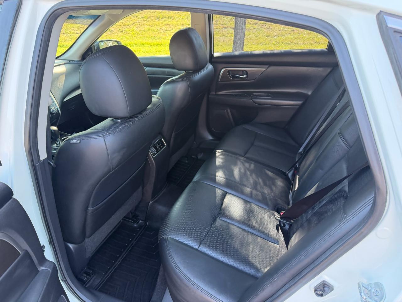 Nissan Altima 2.5 SL Sedan 2015