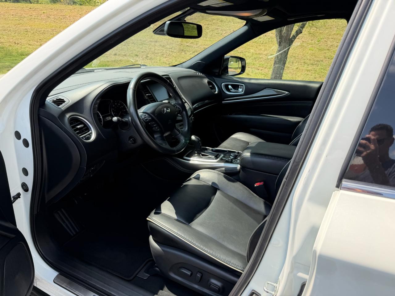 Infiniti QX60 Luxe 4D SUV AWD 2020