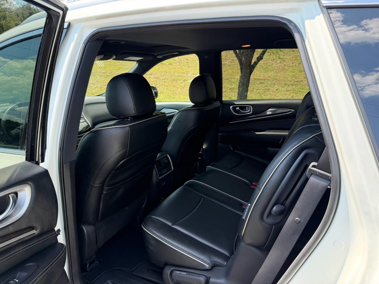 Infiniti QX60 Luxe 4D SUV AWD 2020
