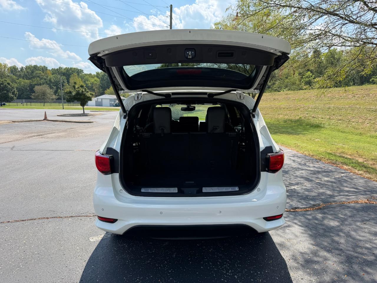 Infiniti QX60 Luxe 4D SUV AWD 2020