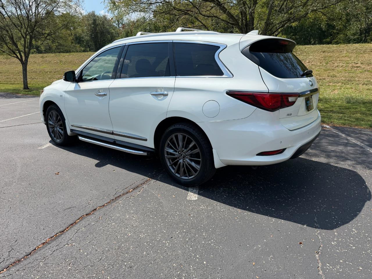 Infiniti QX60 Luxe 4D SUV AWD 2020