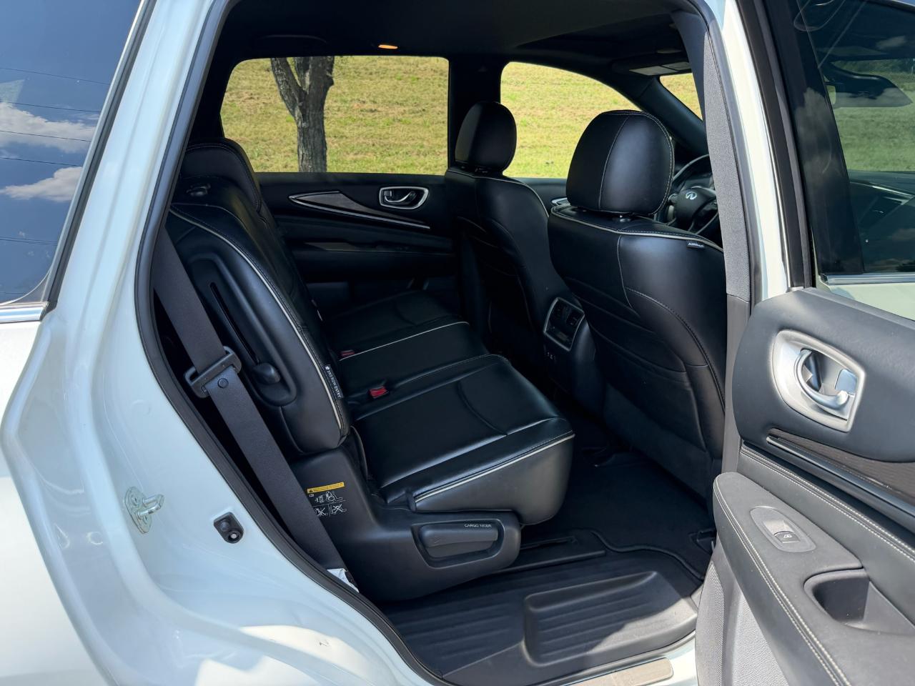 Infiniti QX60 Luxe 4D SUV AWD 2020