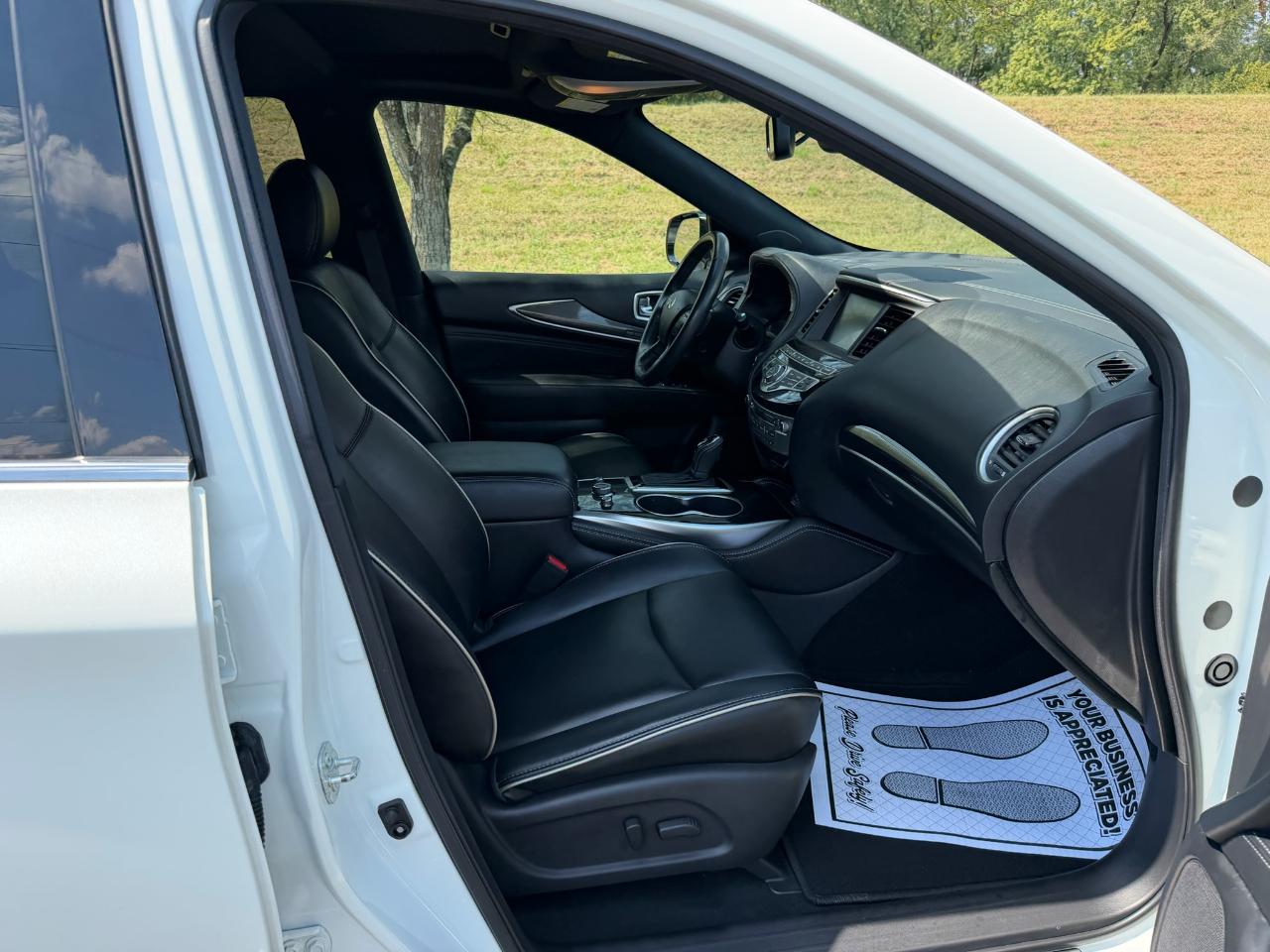 Infiniti QX60 Luxe 4D SUV AWD 2020