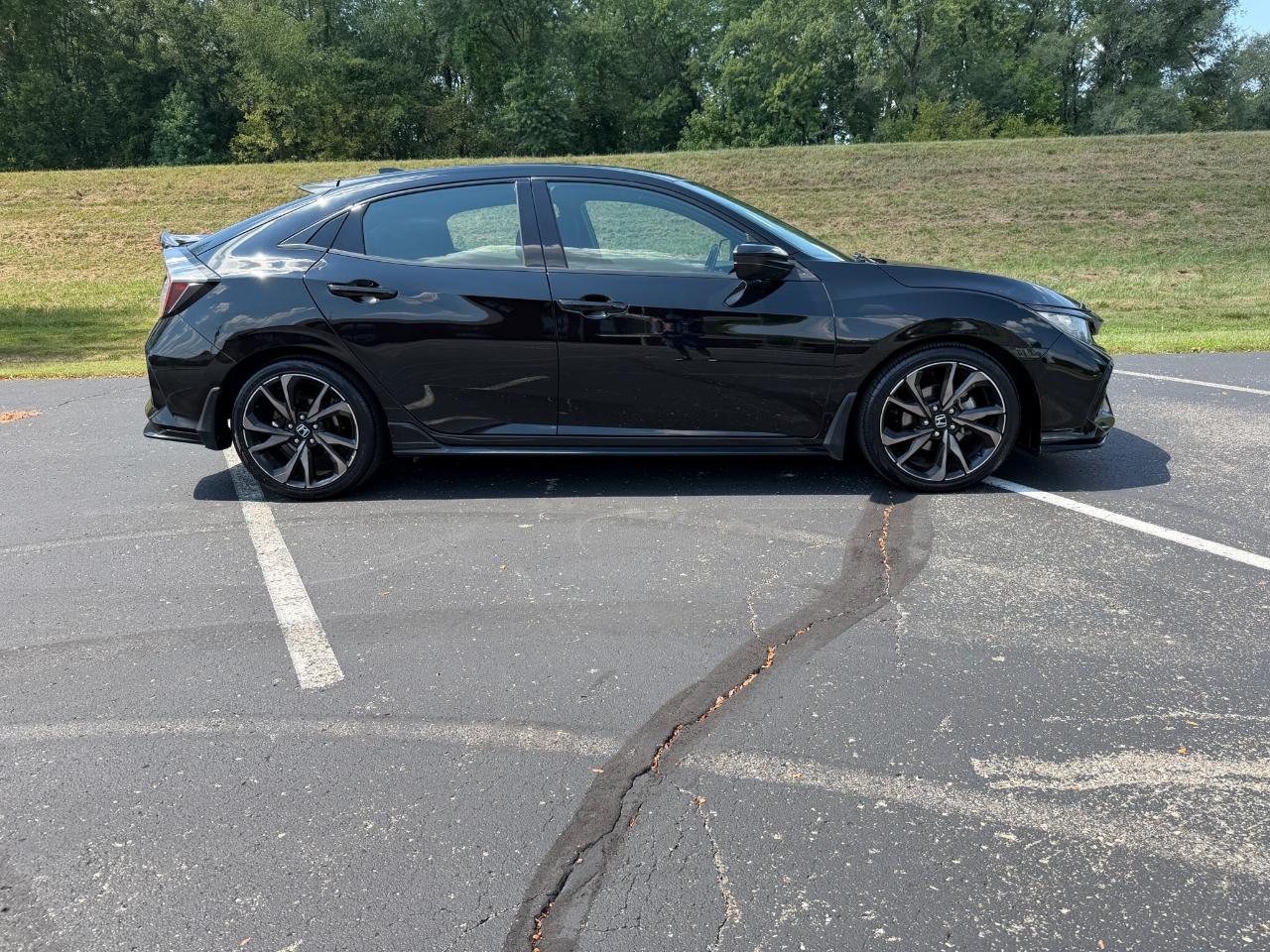 Honda Civic Sport 4D Hatchback at 2018