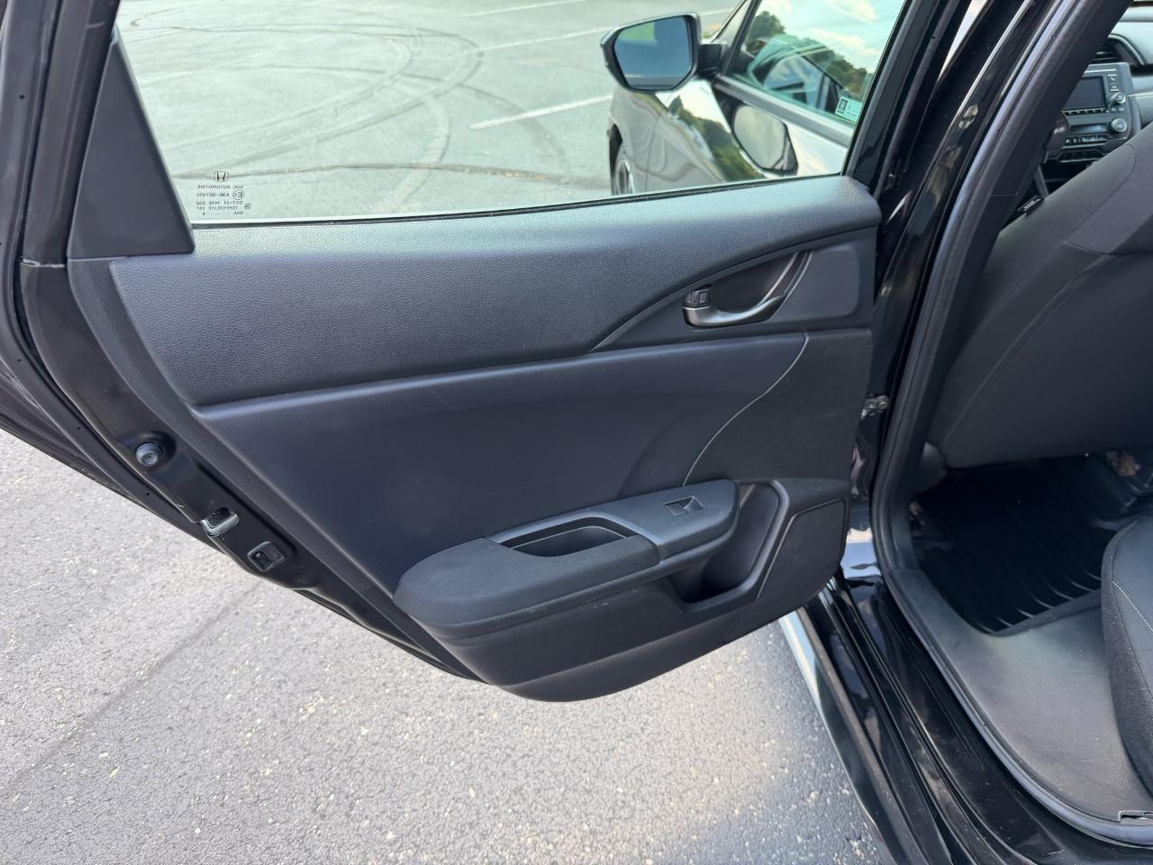Honda Civic Sport 4D Hatchback at 2018