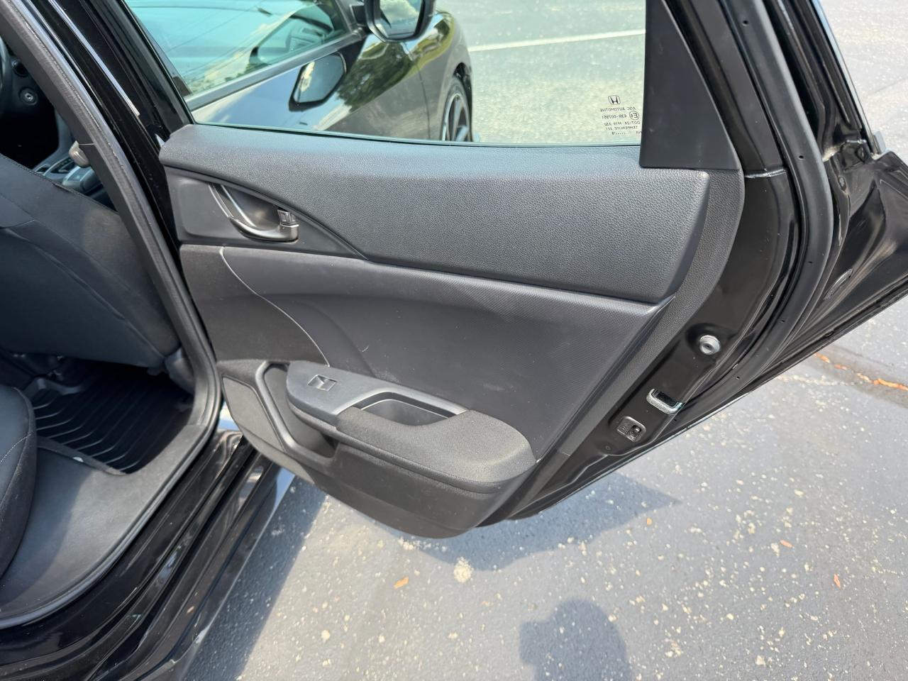 Honda Civic Sport 4D Hatchback at 2018