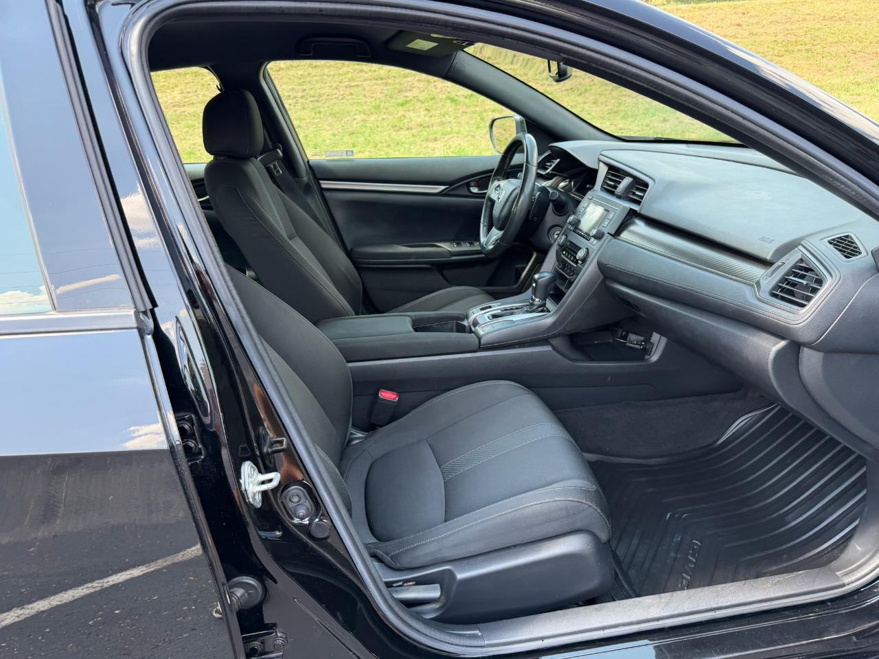 Honda Civic Sport 4D Hatchback at 2018
