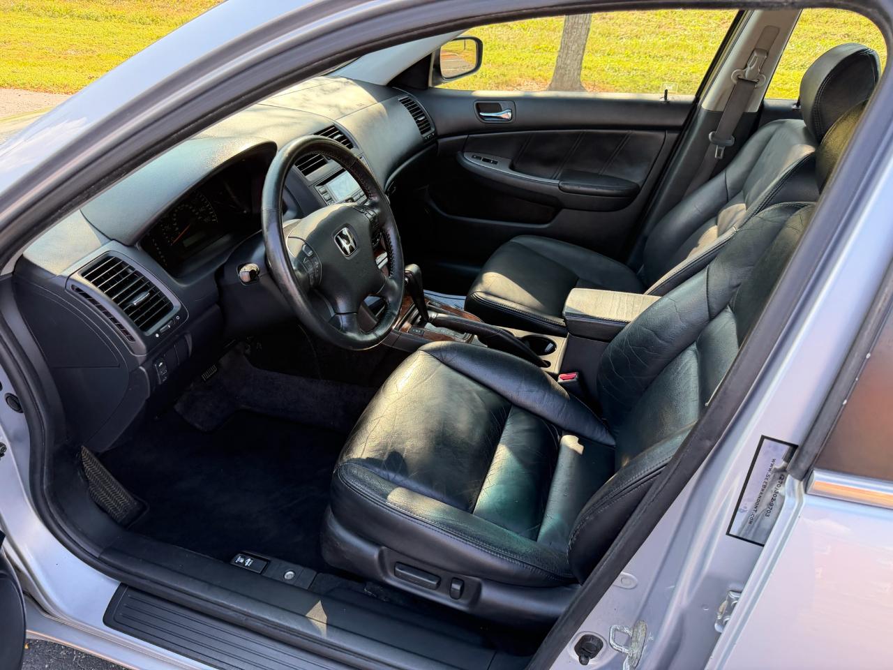 Honda Accord EX-L 4D Sedan 2004