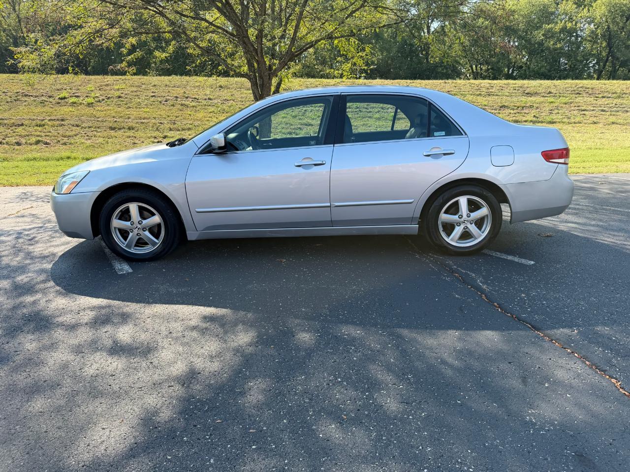 Honda Accord EX-L 4D Sedan 2004