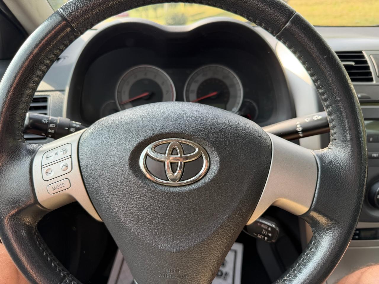 Toyota Corolla S 4D Sedan 2010