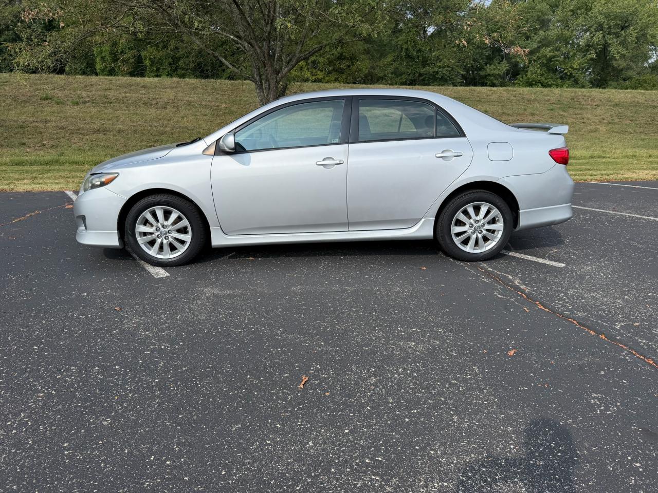 Toyota Corolla S 4D Sedan 2010
