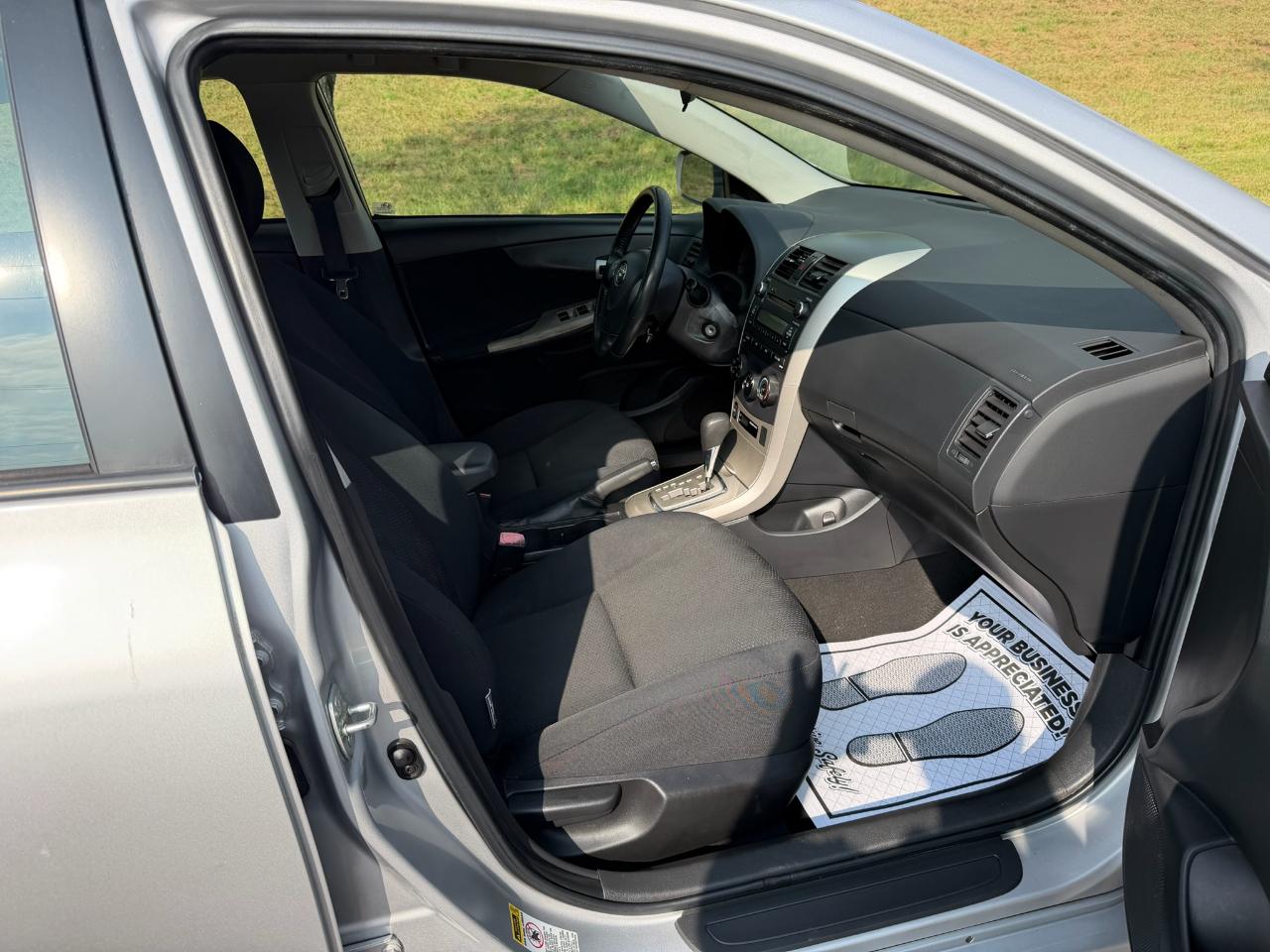 Toyota Corolla S 4D Sedan 2010