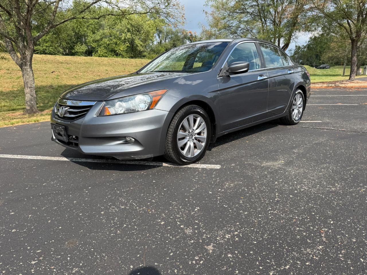 Honda Accord EX-L V6 Sedan AT 2012