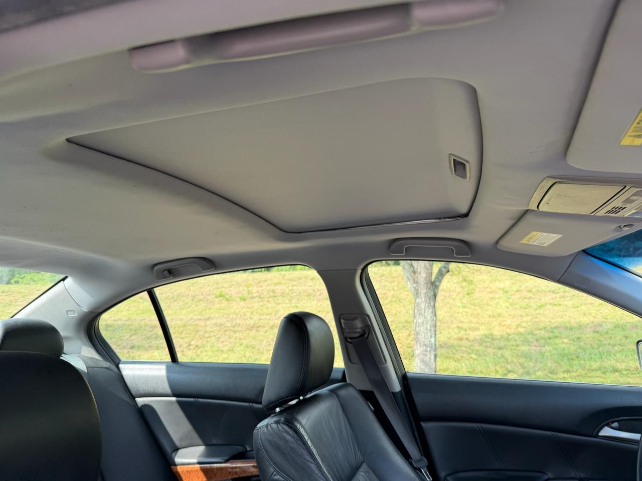 Honda Accord EX-L V6 Sedan AT 2012