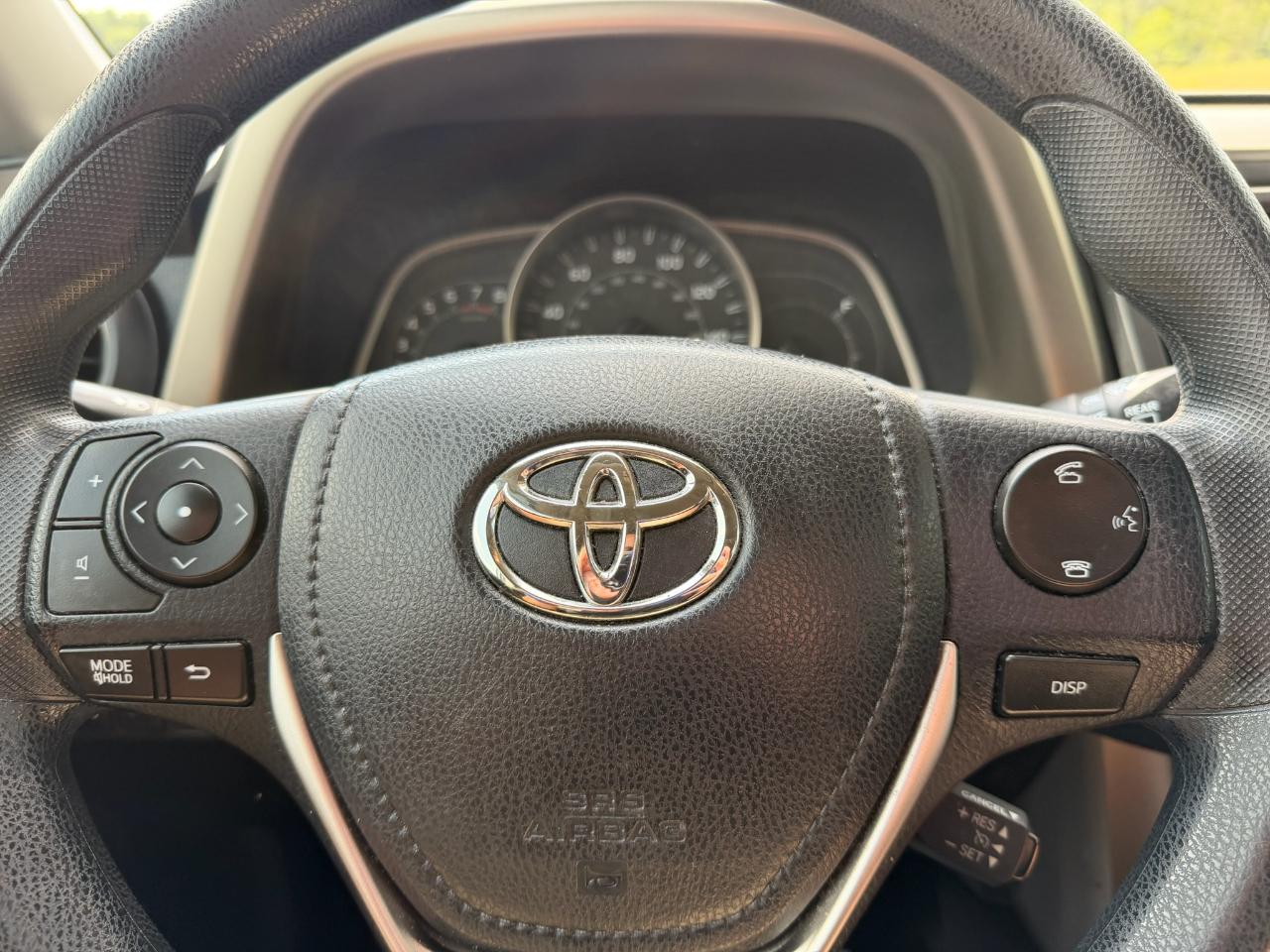 Toyota RAV4 XLE FWD 2015