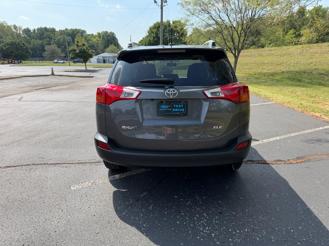Toyota RAV4 XLE FWD 2015