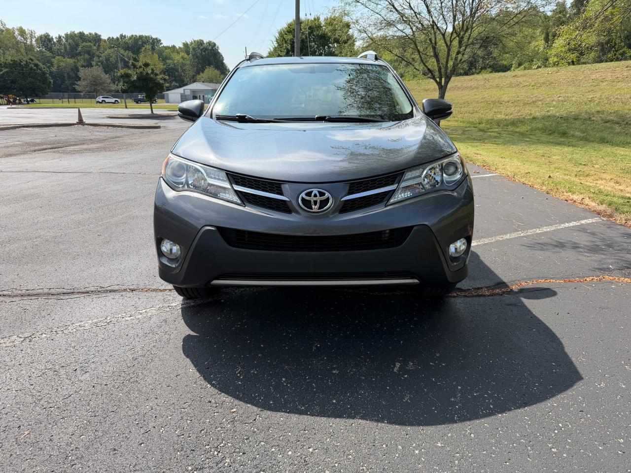 Toyota RAV4 XLE FWD 2015