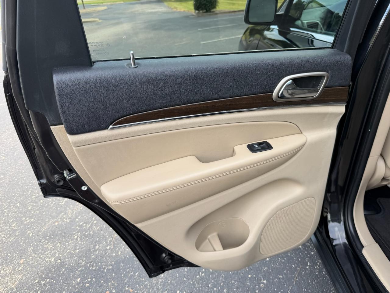 Jeep Grand Cherokee Limited 4WD 2016