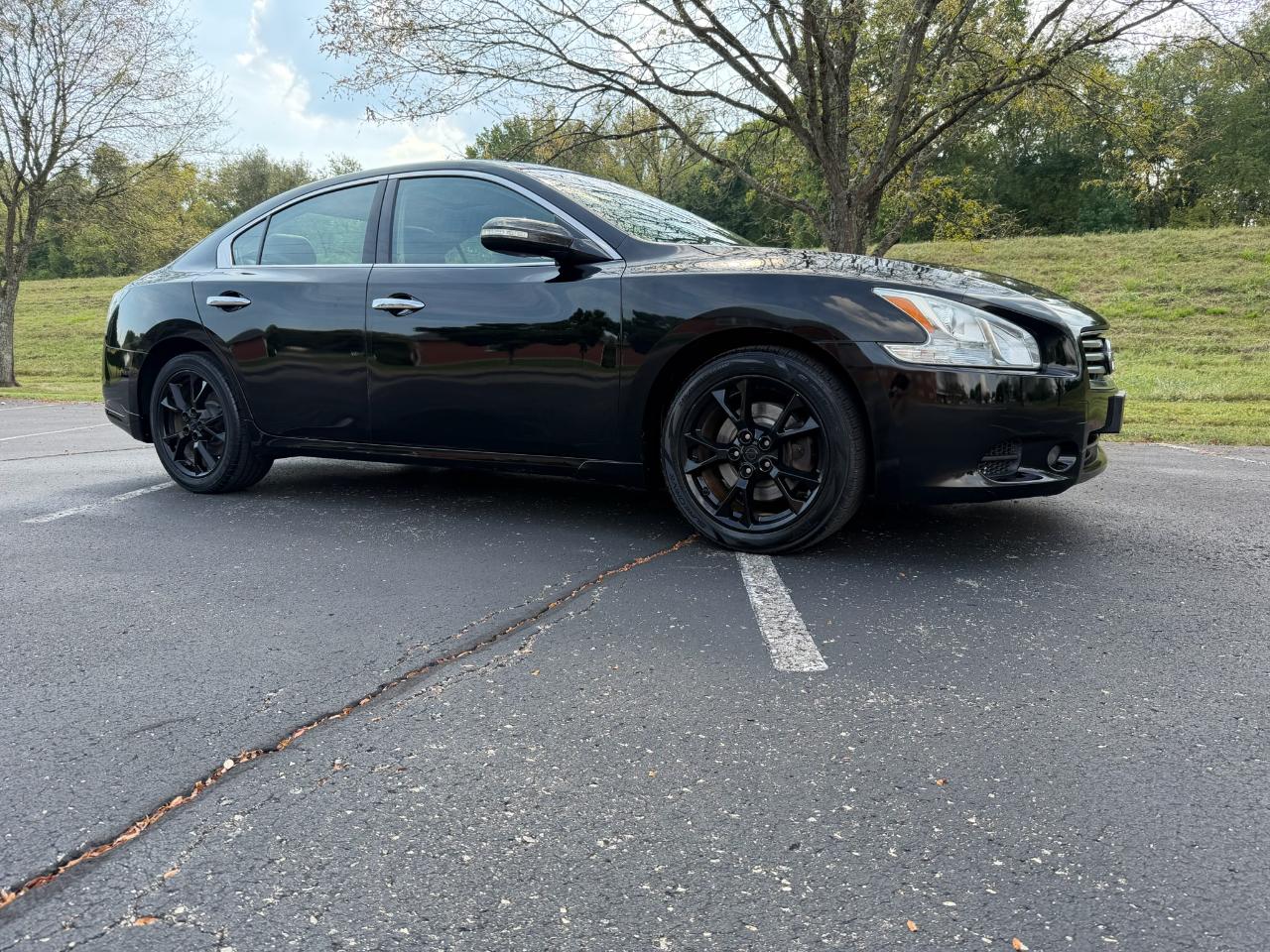 Nissan Maxima SV 2012