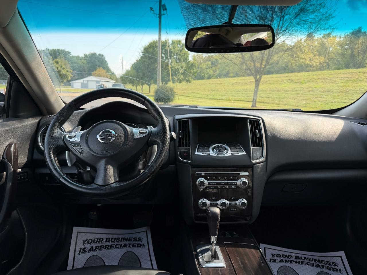 Nissan Maxima SV 2012
