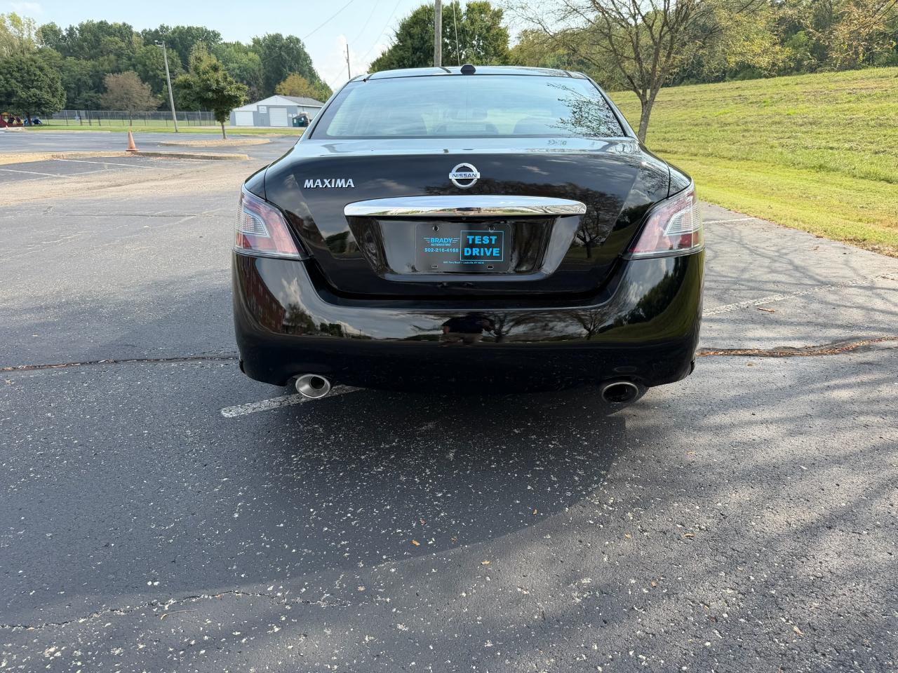 Nissan Maxima SV 2012