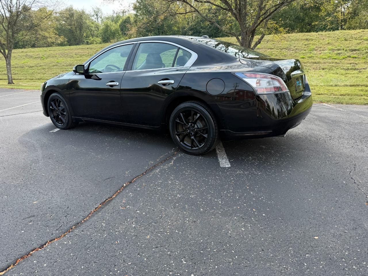 Nissan Maxima SV 2012