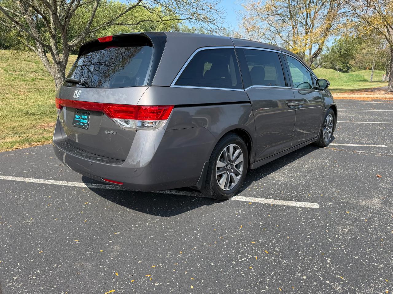 Honda Odyssey Touring Elite 2014