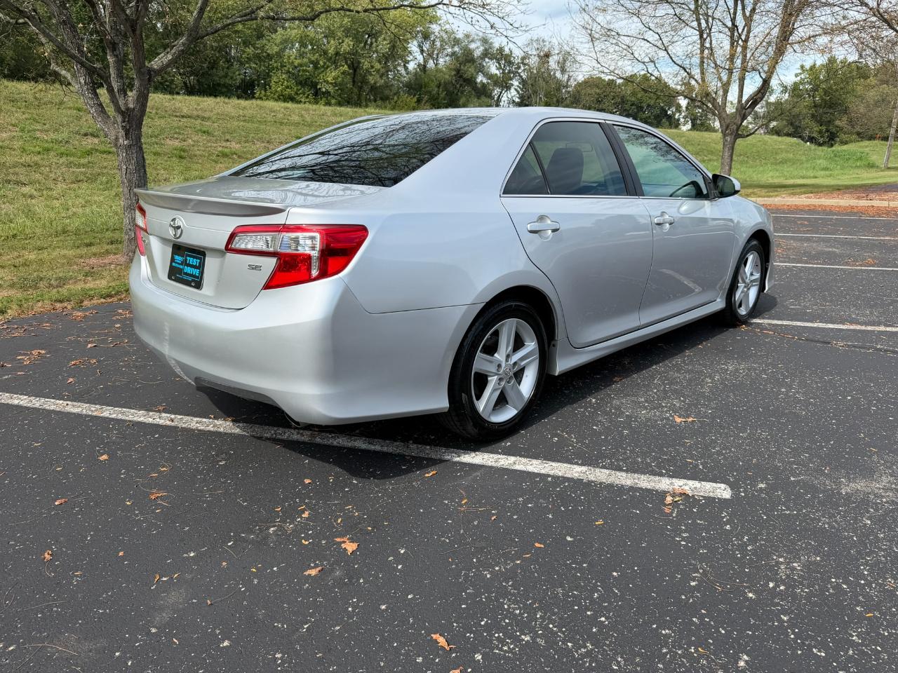 Toyota Camry SE 2012