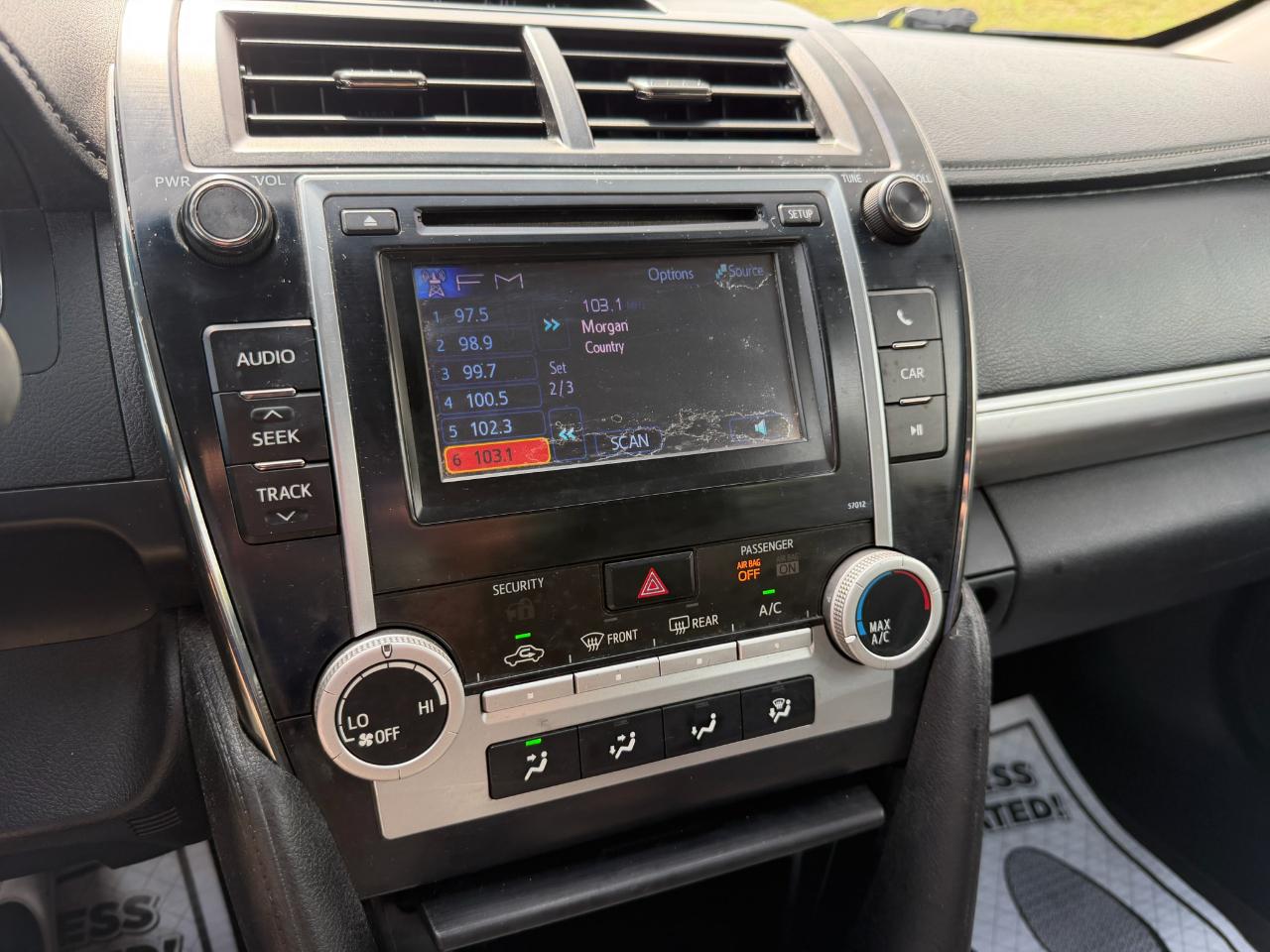 Toyota Camry SE 2012