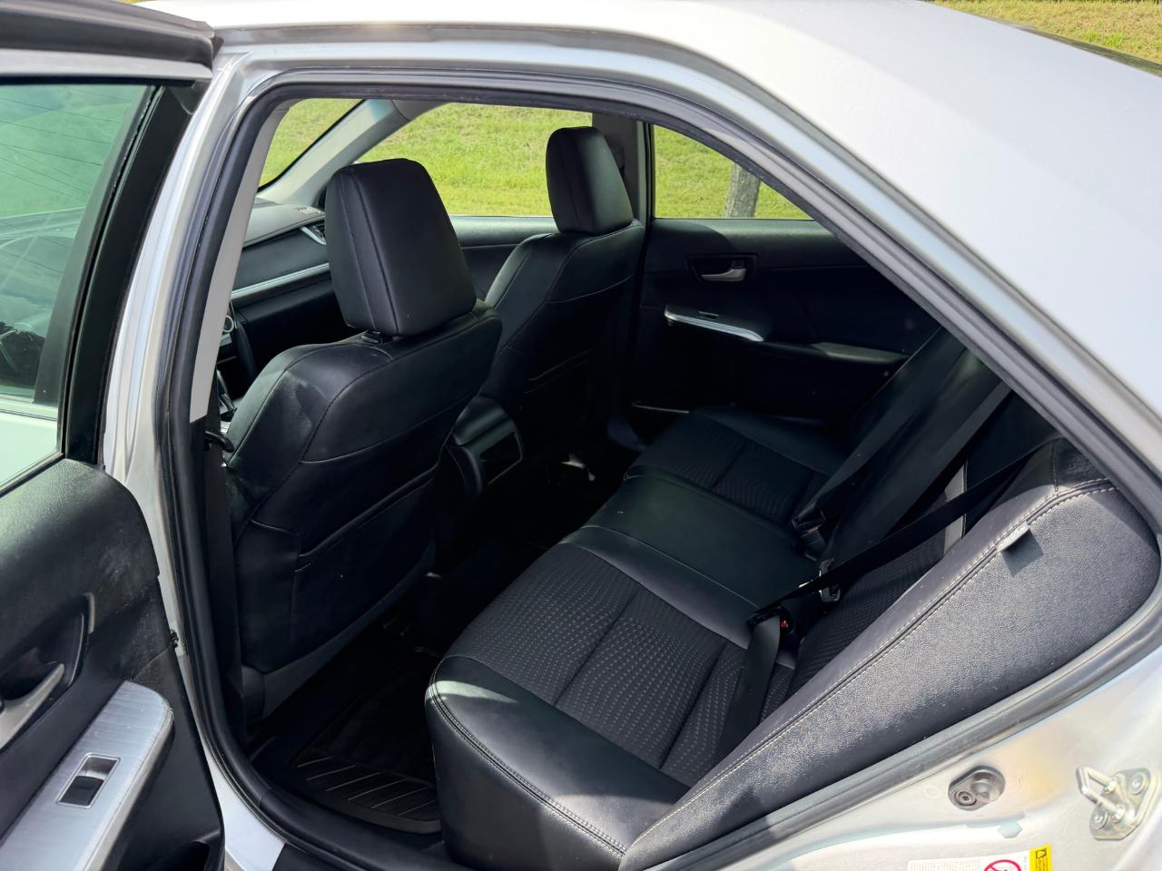 Toyota Camry SE 2012