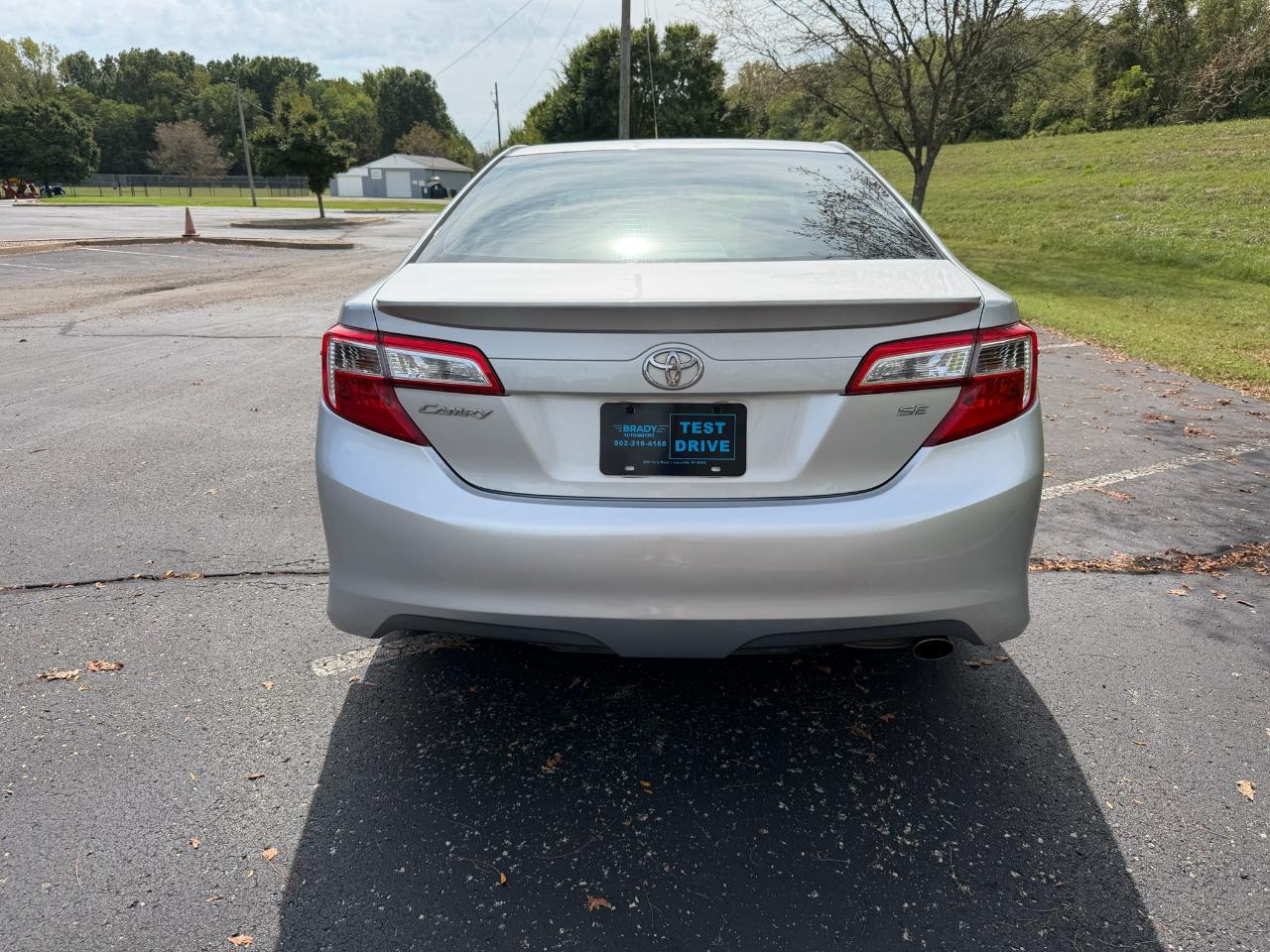 Toyota Camry SE 2012