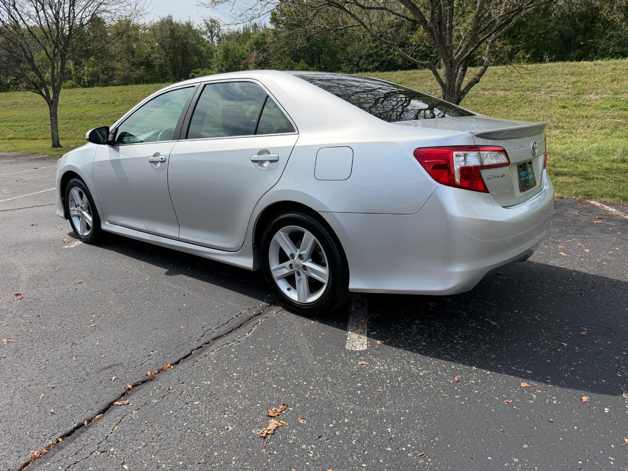 Toyota Camry SE 2012