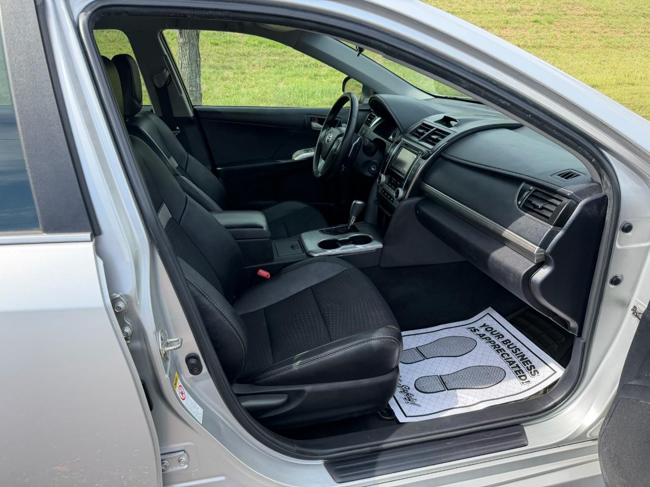 Toyota Camry SE 2012