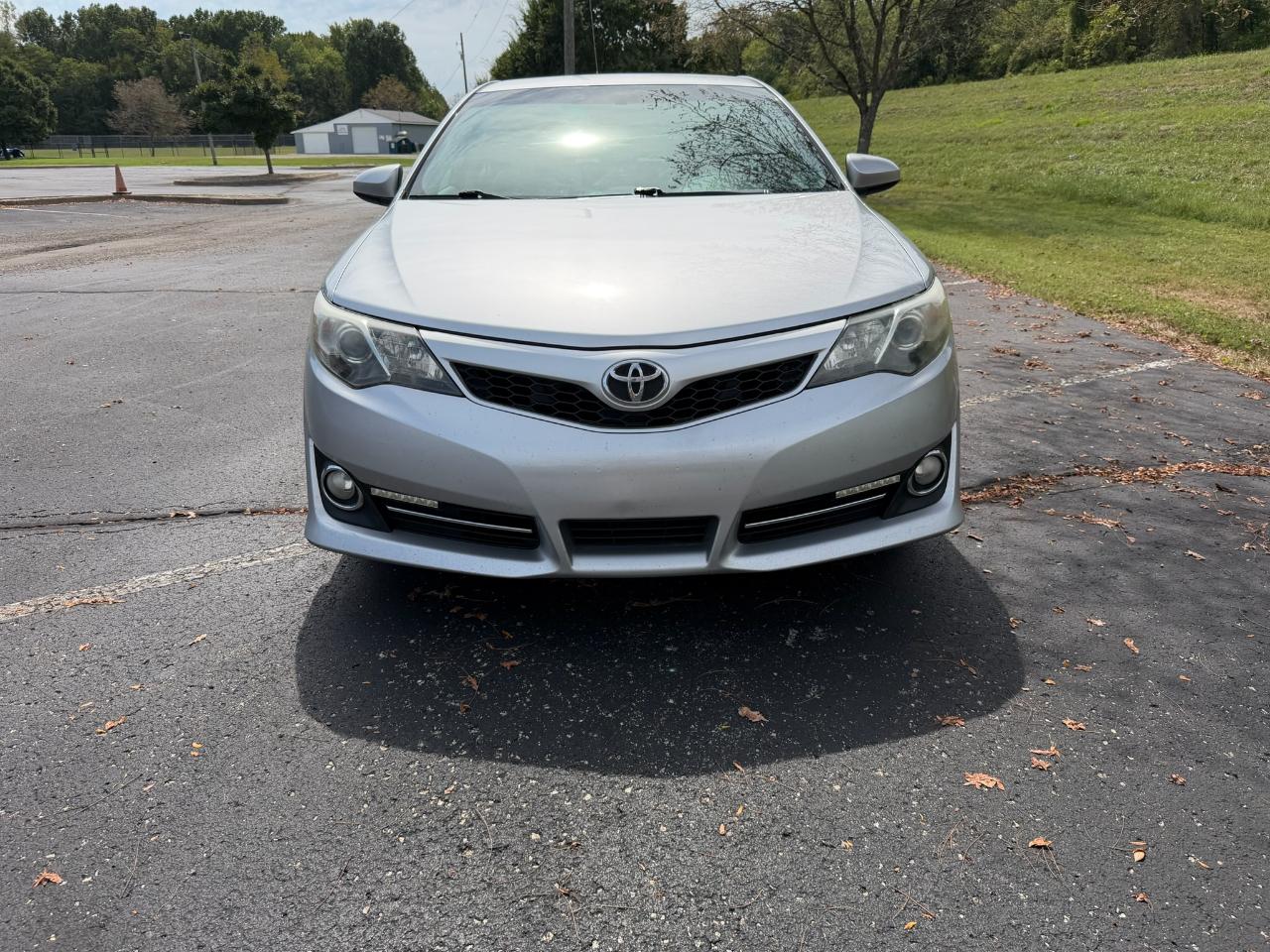 Toyota Camry SE 2012