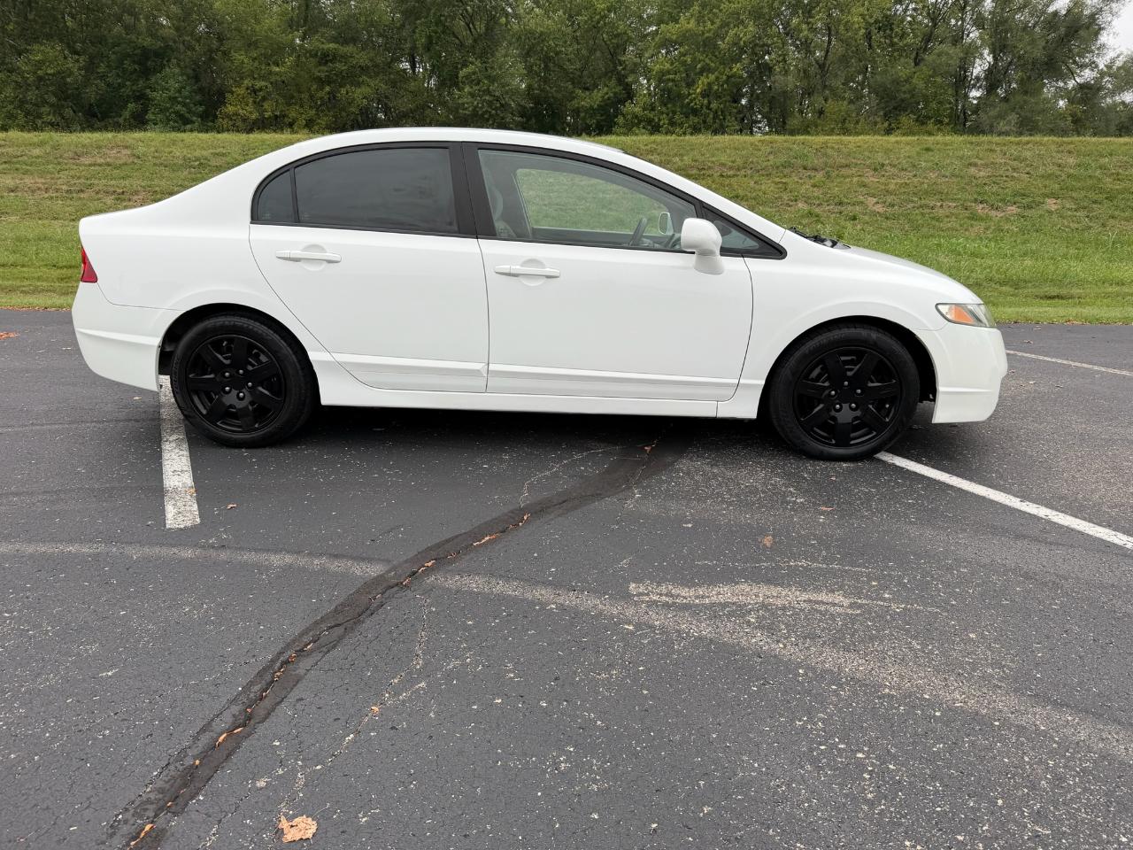 Honda Civic LX sedan 2009