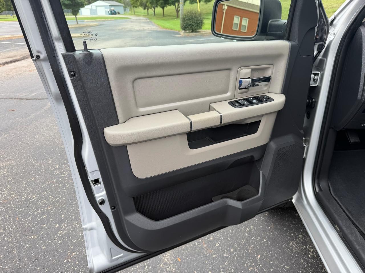 RAM 1500 Sport Crew Cab 2WD 2010