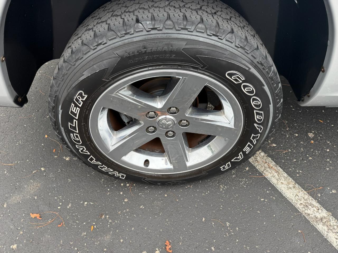 RAM 1500 Sport Crew Cab 2WD 2010