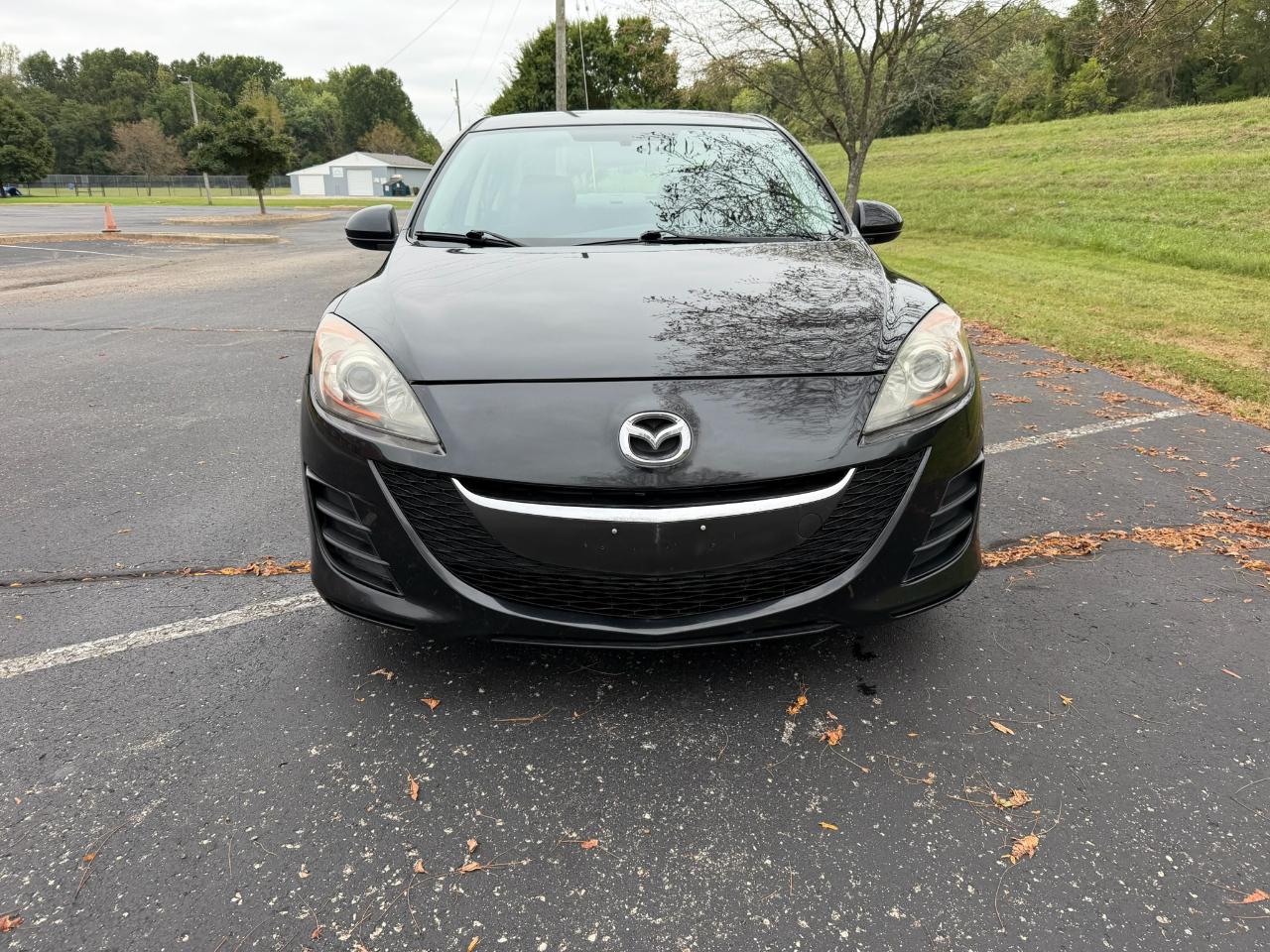 Mazda MAZDA3 i Touring 4-door 2010